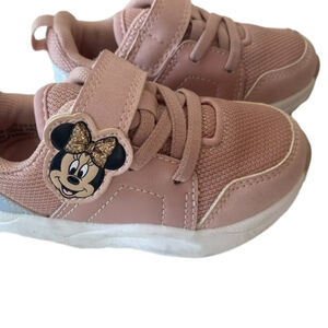 H&M + Disney Minnie Appliquéd Sneakers size 4.5 powder pink